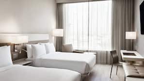 Premium bedding, in-room safe, desk, iron/ironing board