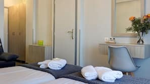 In-room safe, iron/ironing board, free WiFi, linens