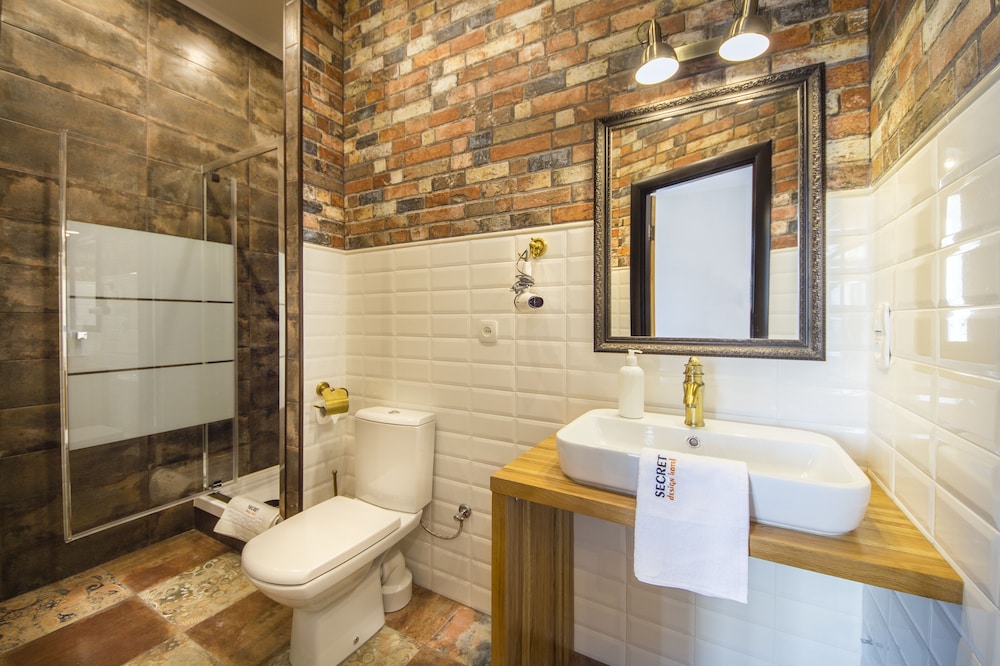 Photo - Secret Apartments