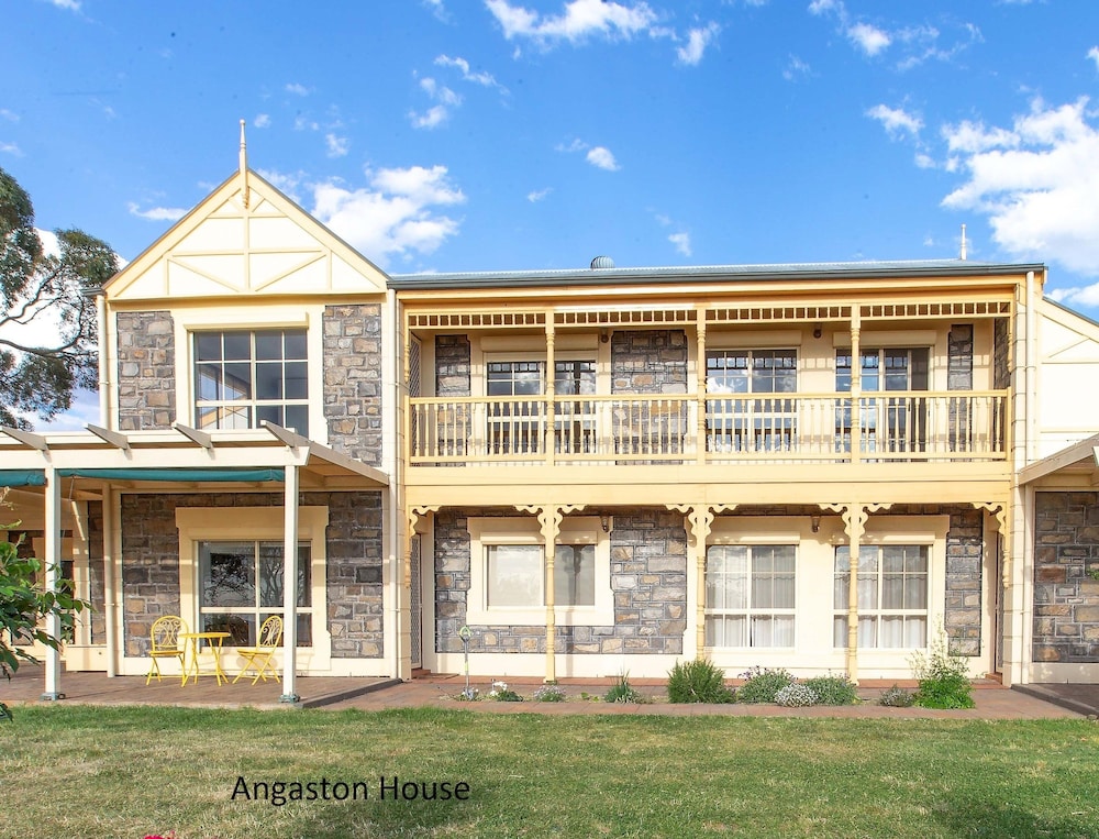 Angaston House