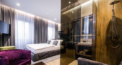 Teatro Suite & Rooms