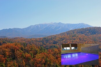 Swimming In The Smokies Private Pool Theater Room Zipline 4