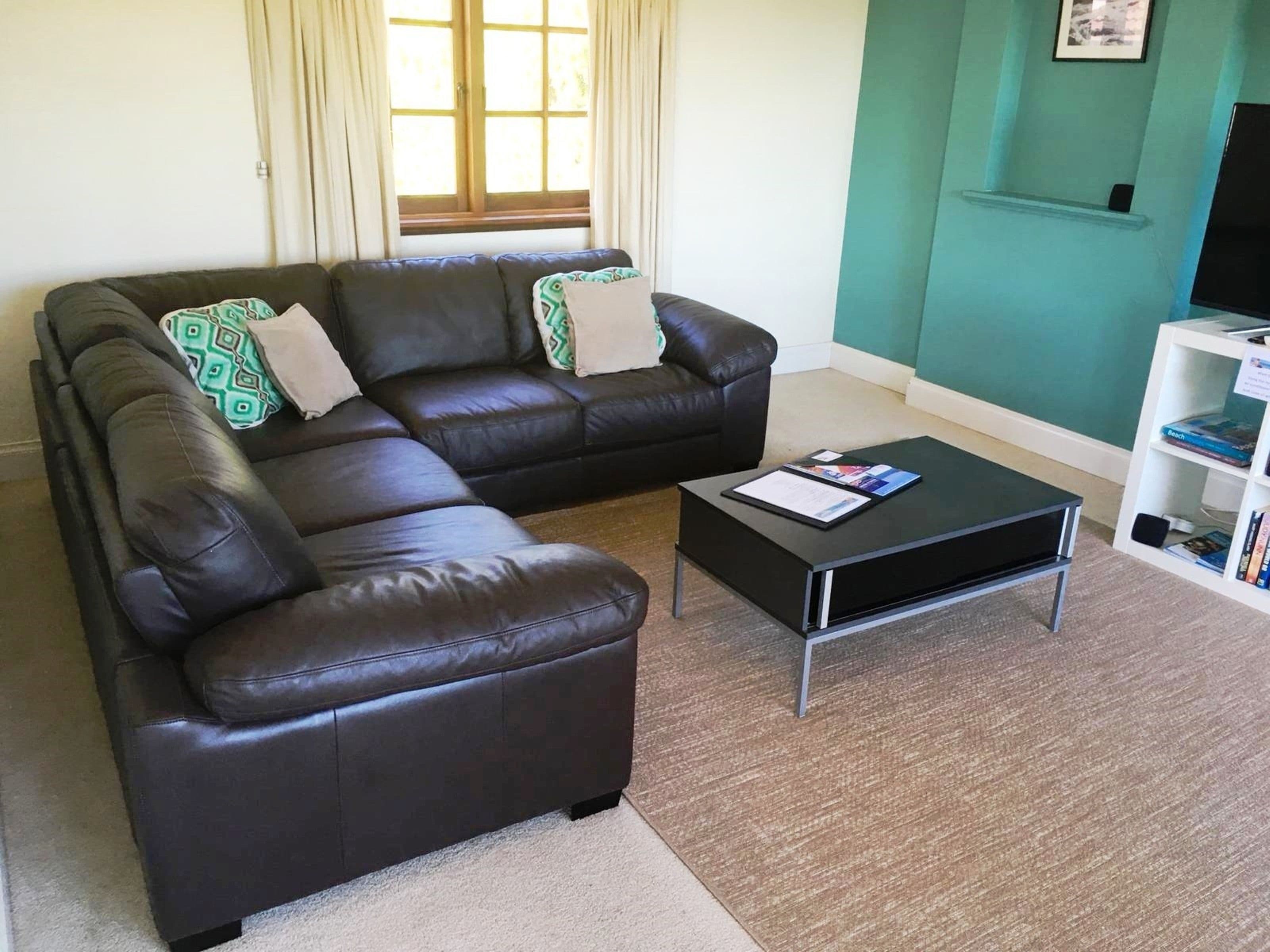 Rancho Relaxo three bedroom house! Fabulous value!