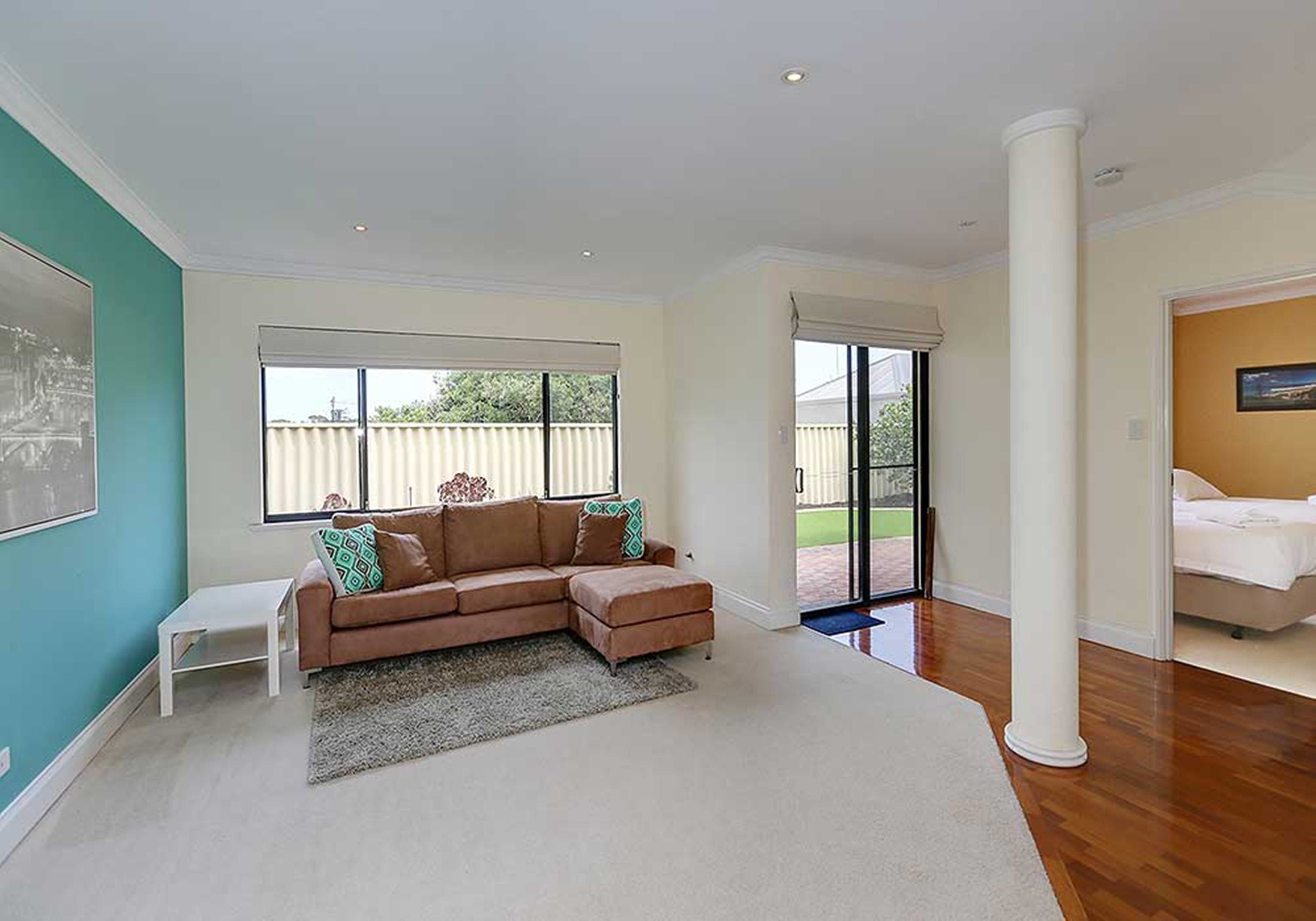 Rancho Relaxo three bedroom house! Fabulous value!