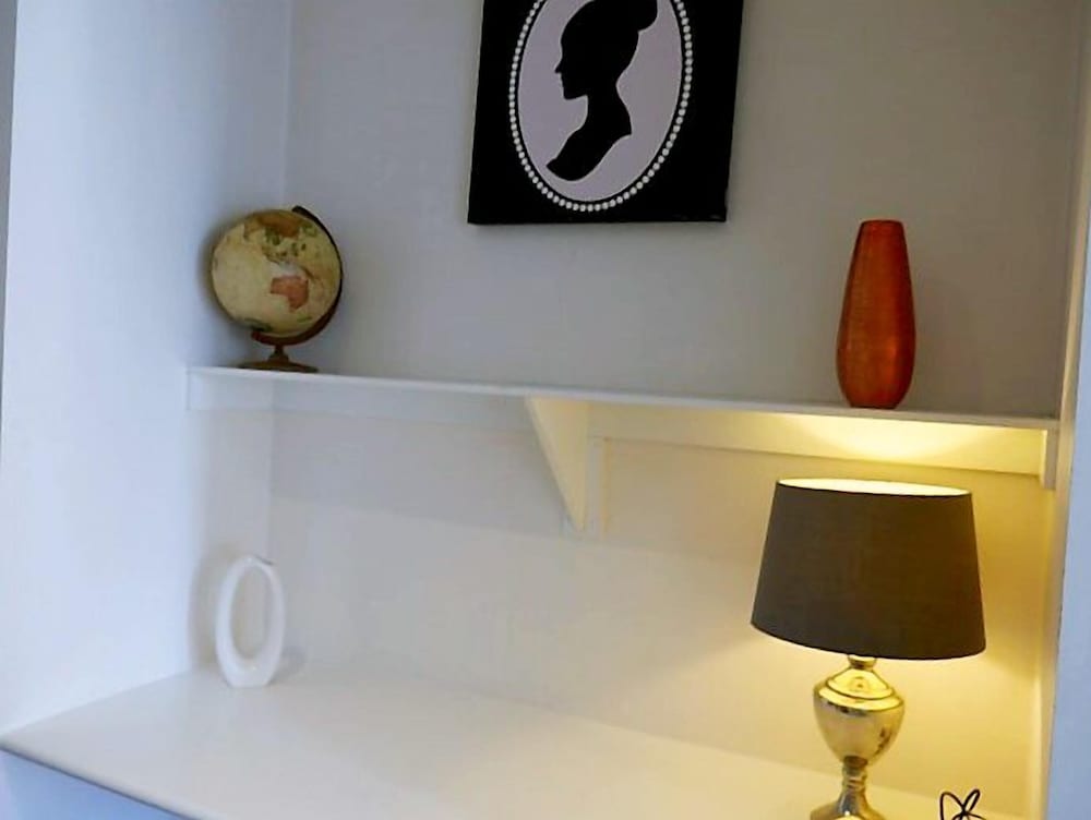 Roomerang at The Mark 10