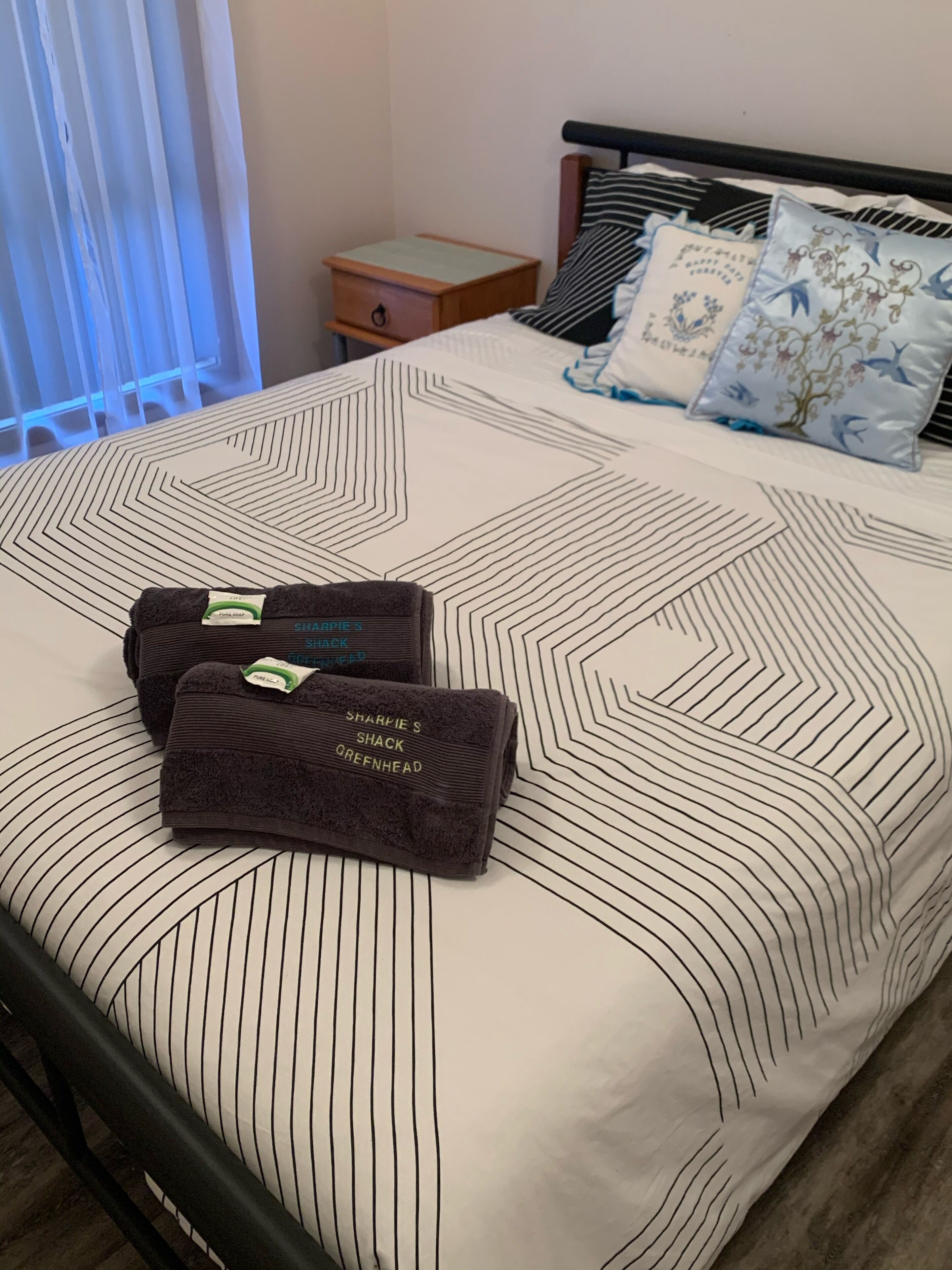 Sharpies Shack ? Greenhead ?