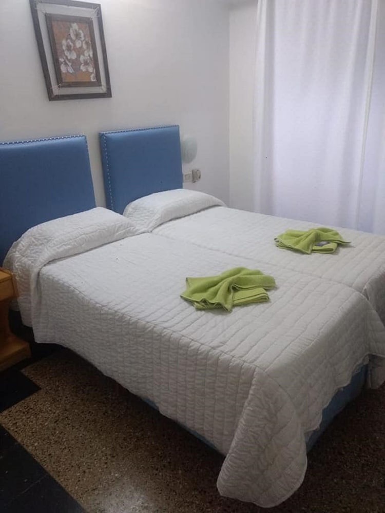 Photo - León Imperial