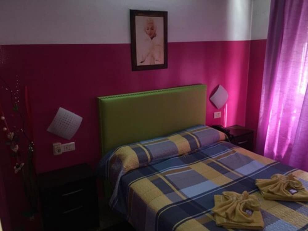 Photo - León Imperial