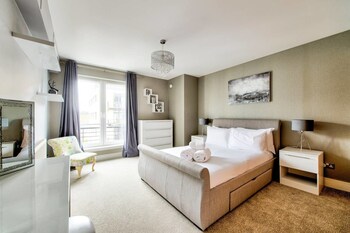 Modern 3 Bed 2bath City Centre Apartment Reviews Photos