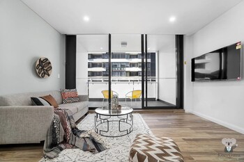 Olympic Park 2bed 2bath Parking Nop002 1 Sydney 2020 Room Prices