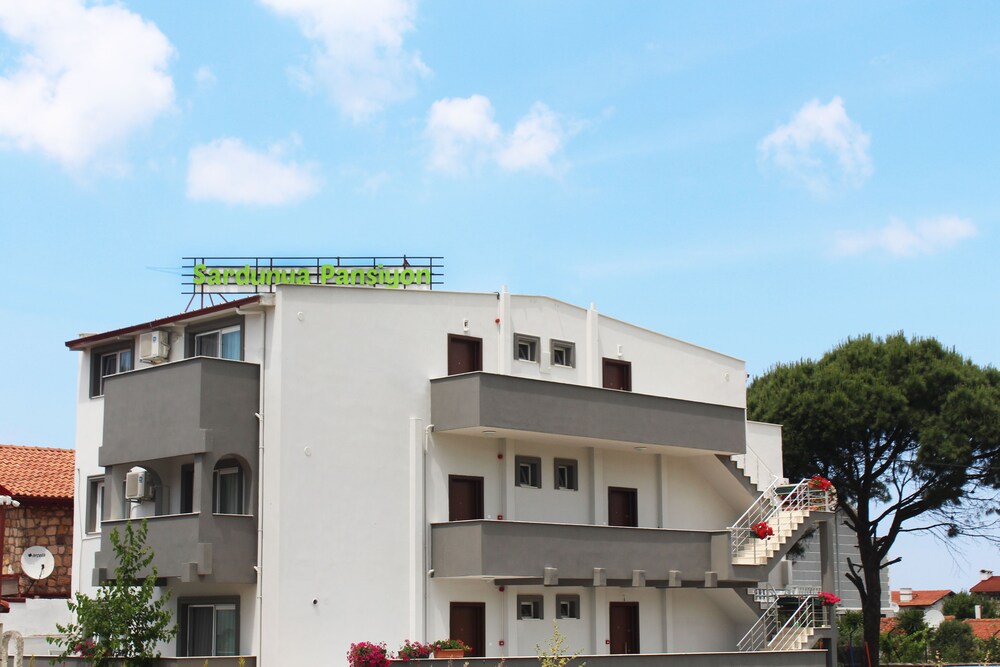 Sardunya Apart Otel In Urla Hotel Rates Reviews On Orbitz