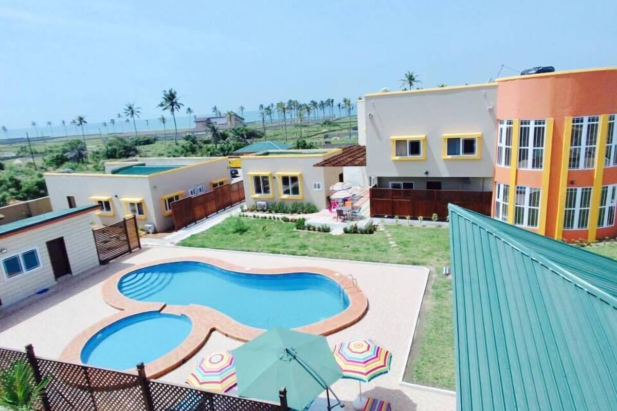 Top 5 Beach Resorts In Prampram Ghana 2021