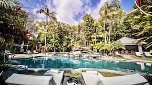 2 outdoor pools, pool umbrellas, pool loungers