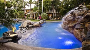 2 outdoor pools, pool umbrellas, pool loungers