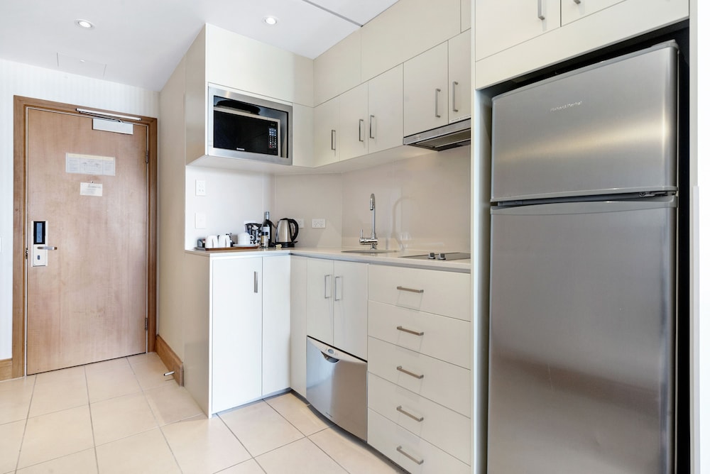 Gold Tower - Surfers Paradise 2 Bedroom