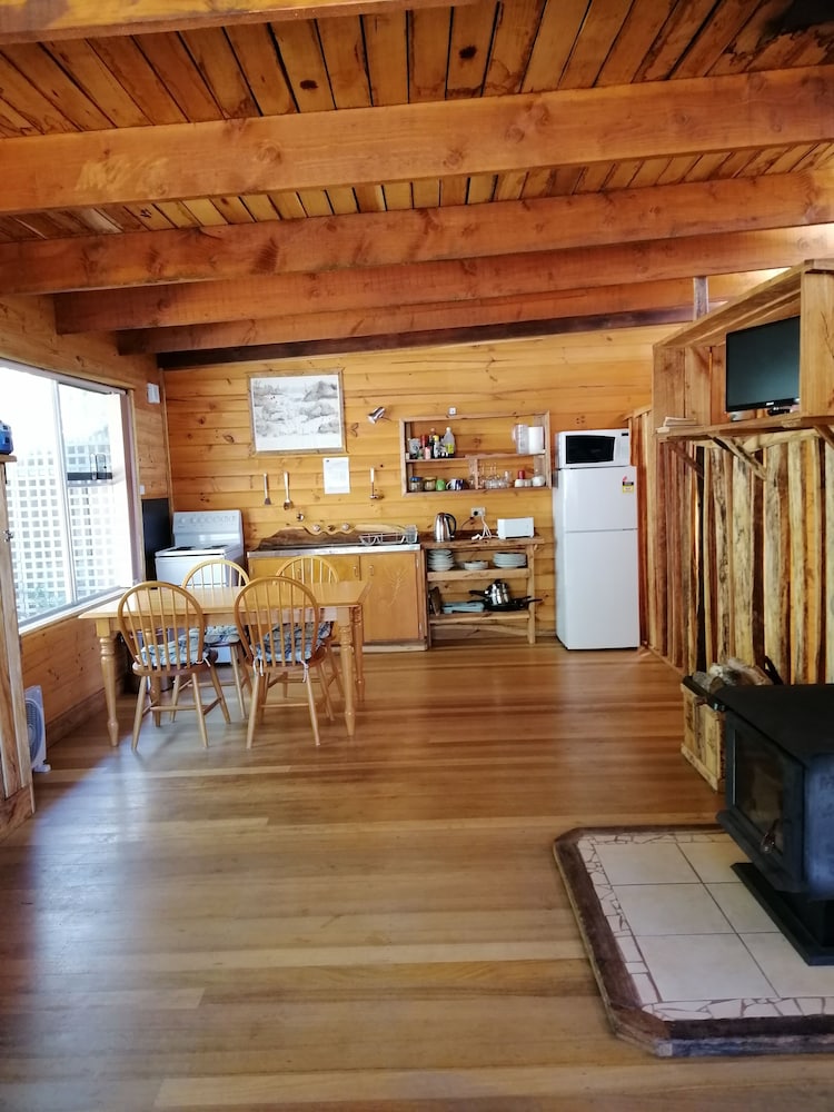 Minnow cabins