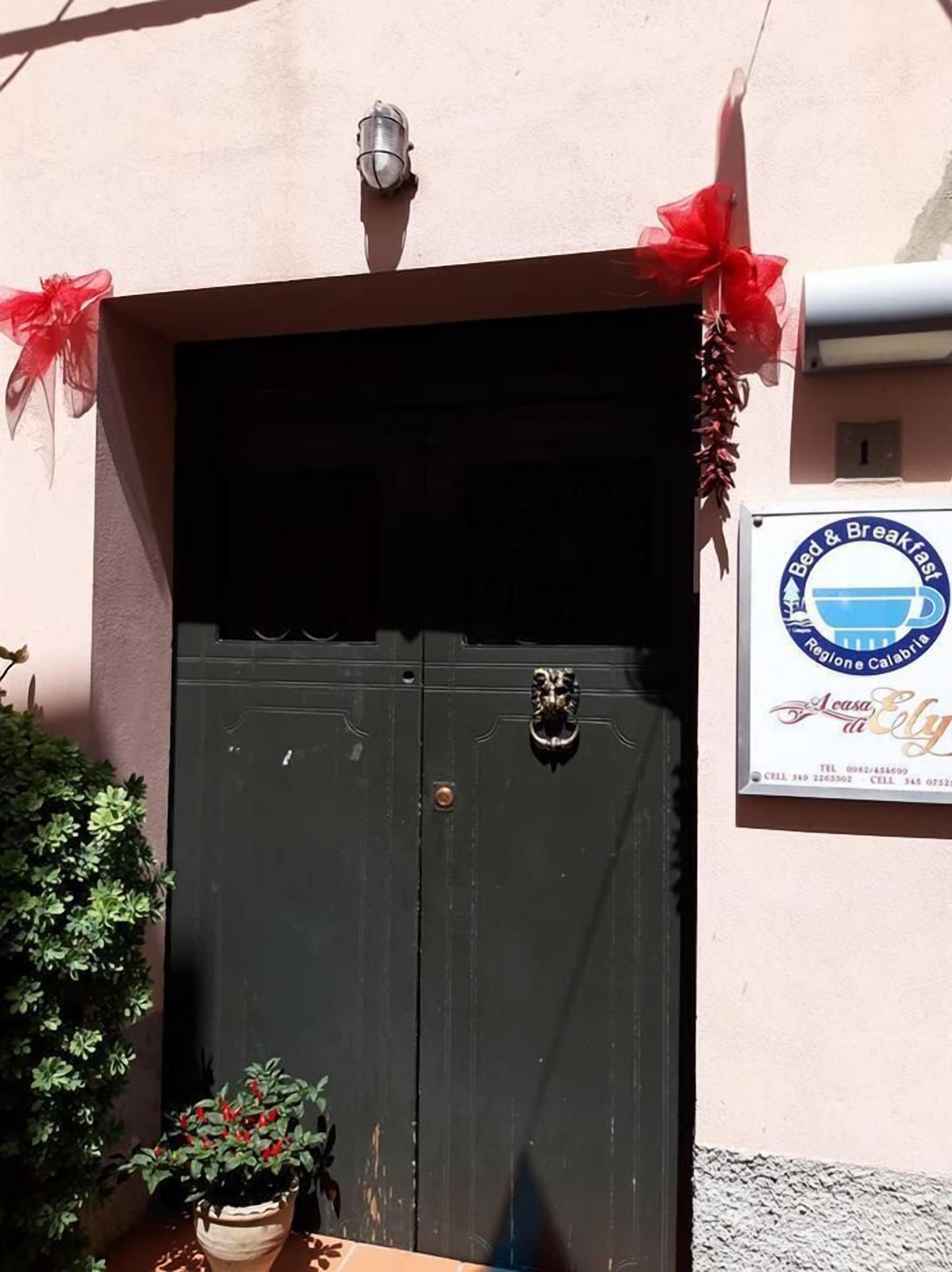 B&B A Casa di Ely in Lago, Italy