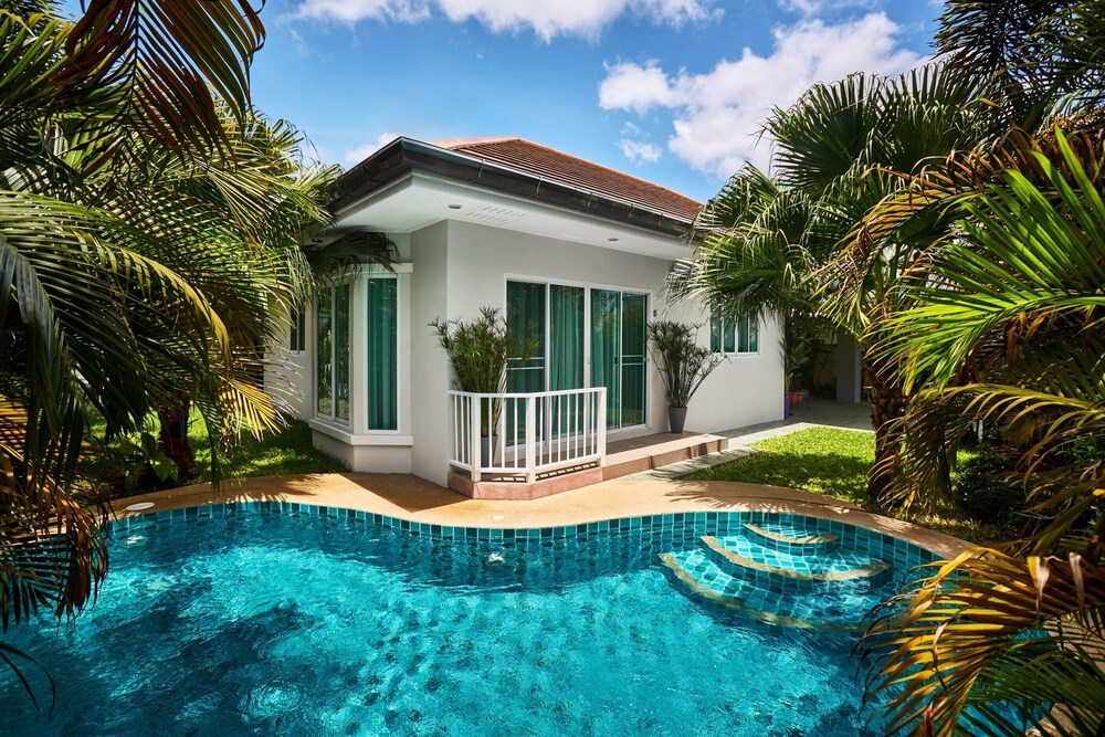 Leelawadee Pool Villa 2019 Room Prices Deals Reviews - 