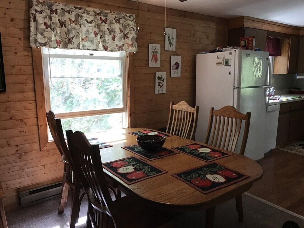 At the Woods-3 BR Pet Friendly