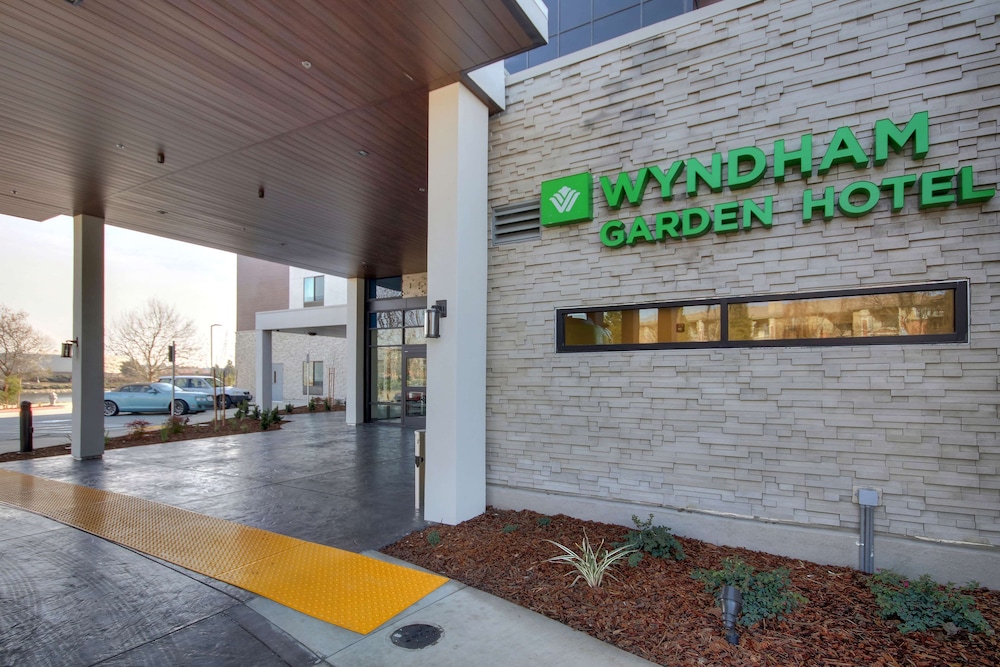 Wyndham Garden Sacramento Airport Natomas in Sacramento Best Rates