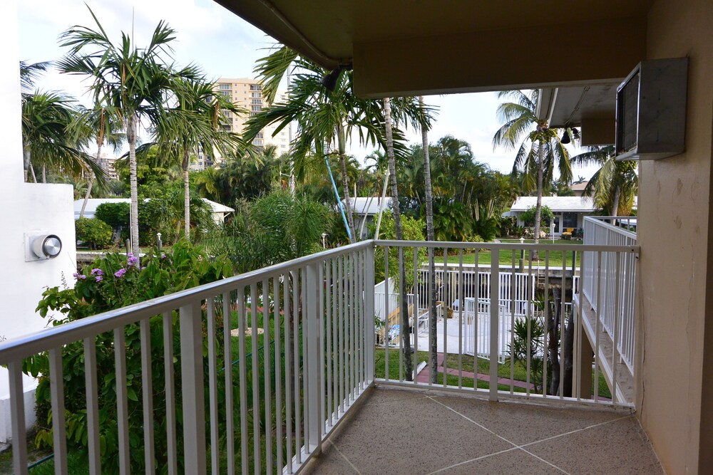 Coral Reef Flats 8 Pompano Beach Abritel
