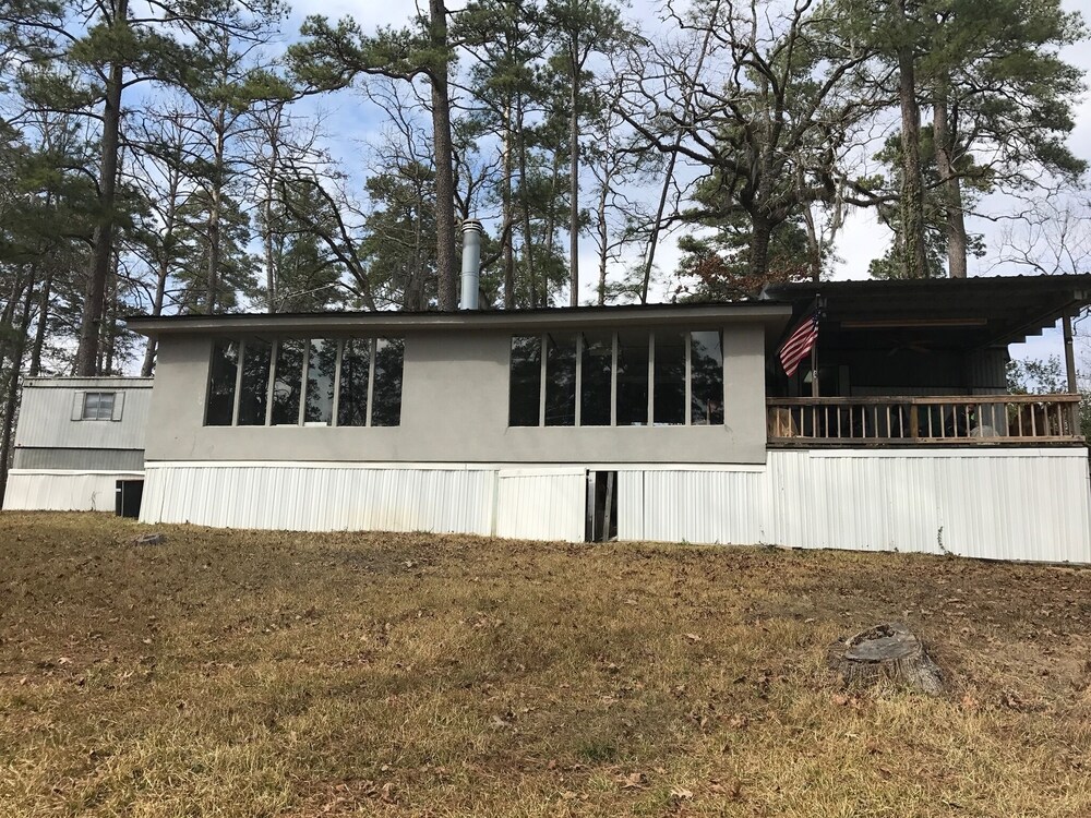 Kincaid Lake Retreat in Boyce Best Rates & Deals on Orbitz