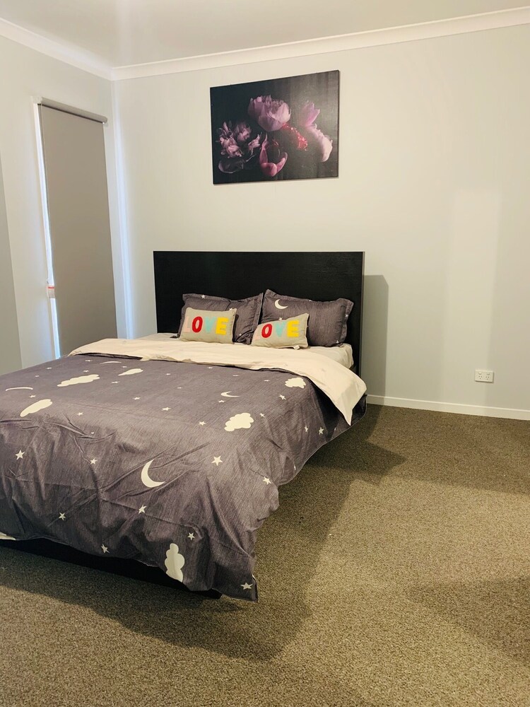 Private, Quiet, Comfy & Relaxing Family Home