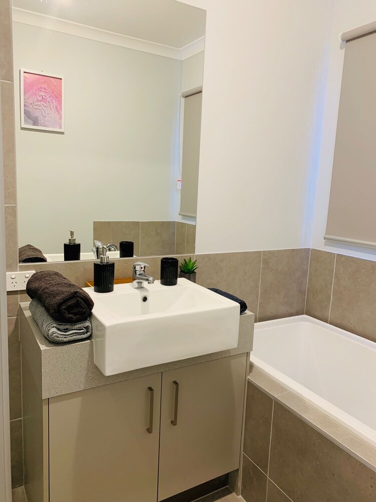 Private, Quiet, Comfy & Relaxing Family Home