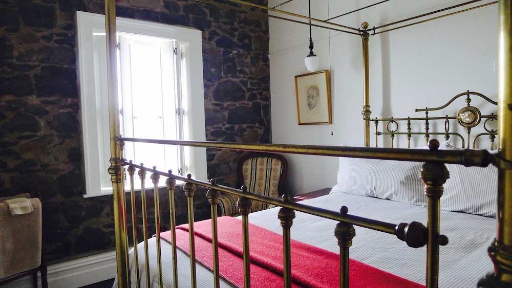 Elephant Bridge Hotel