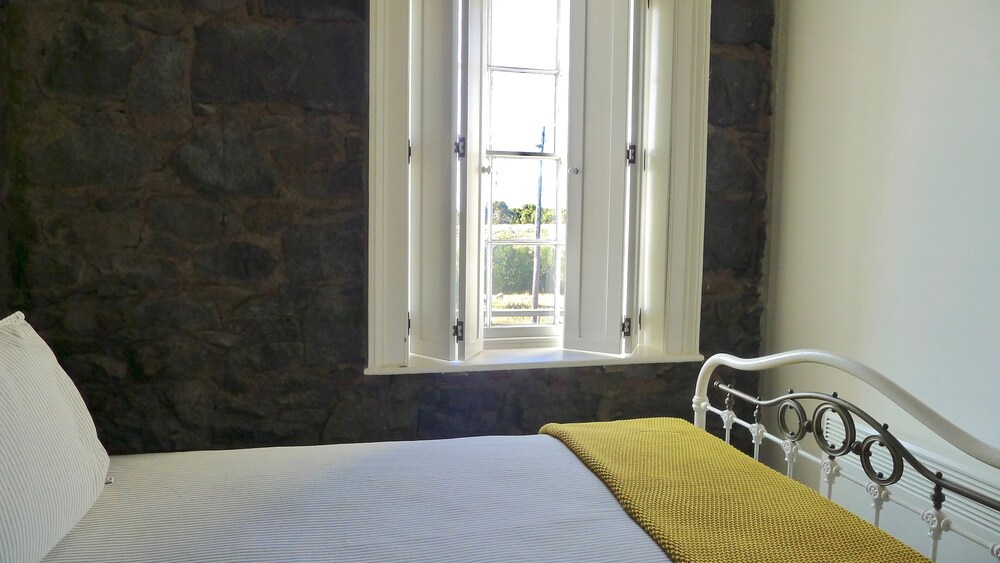Elephant Bridge Hotel