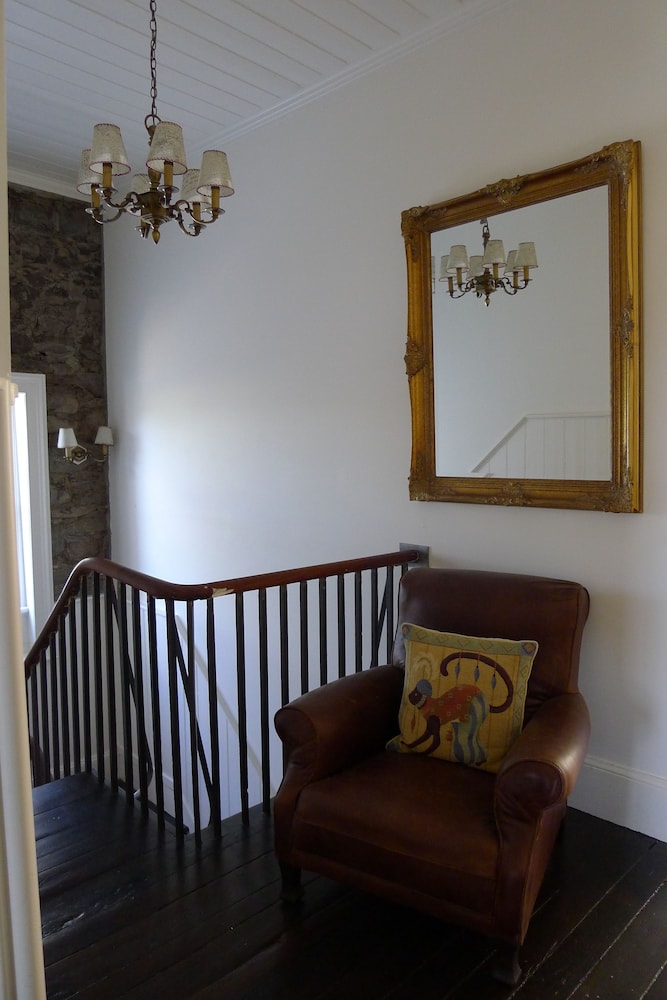 Elephant Bridge Hotel