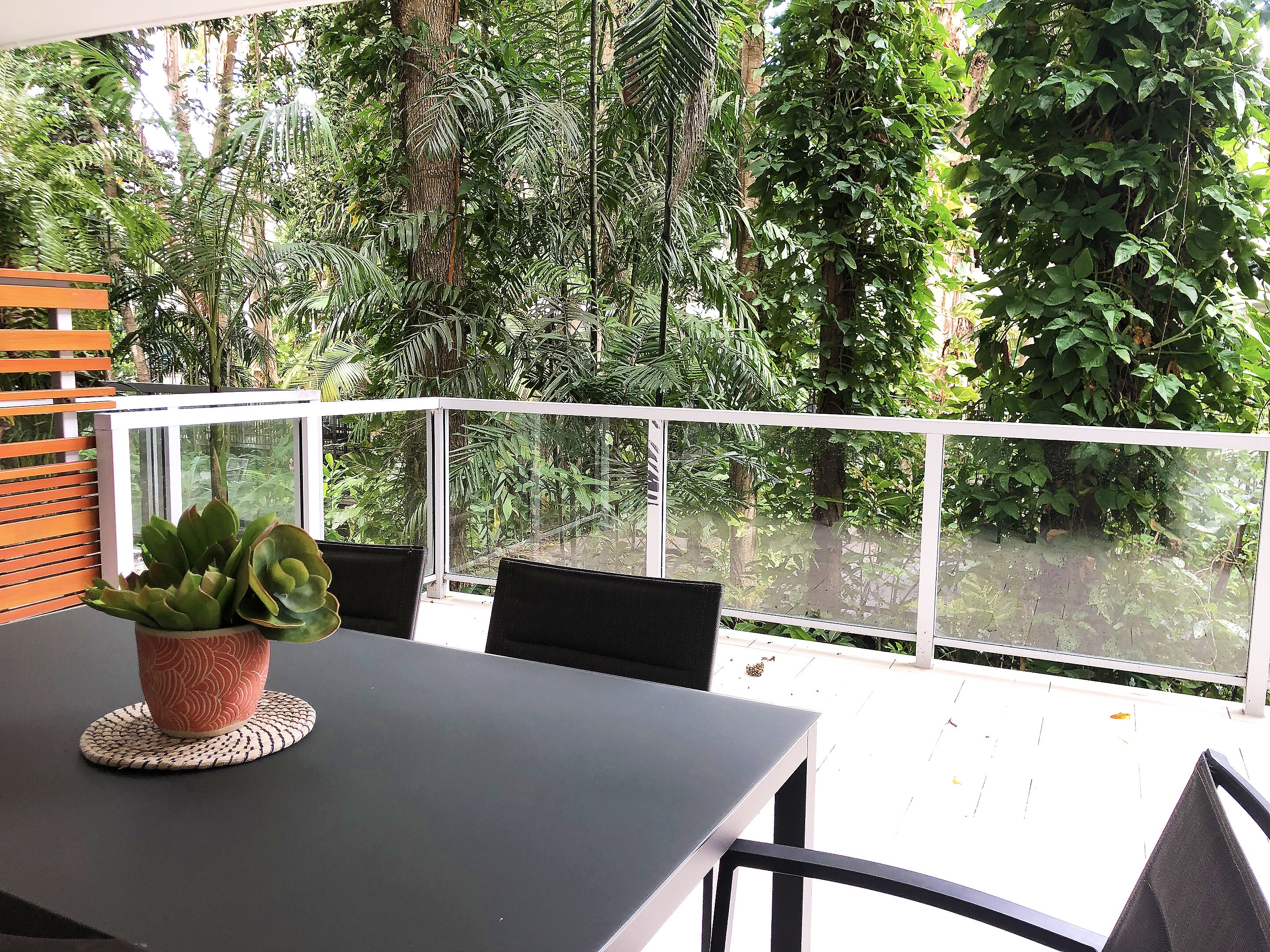 The Drift Holiday Apartments RainForest View Apartments