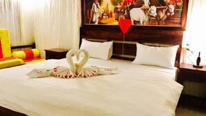 Rollaway beds, free WiFi