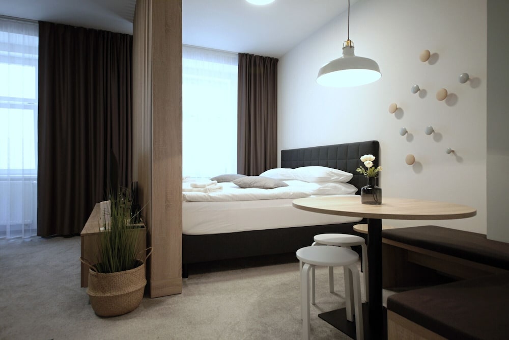 Honest Apartments AU93 Deals & Reviews (Prague, CZE) Wotif