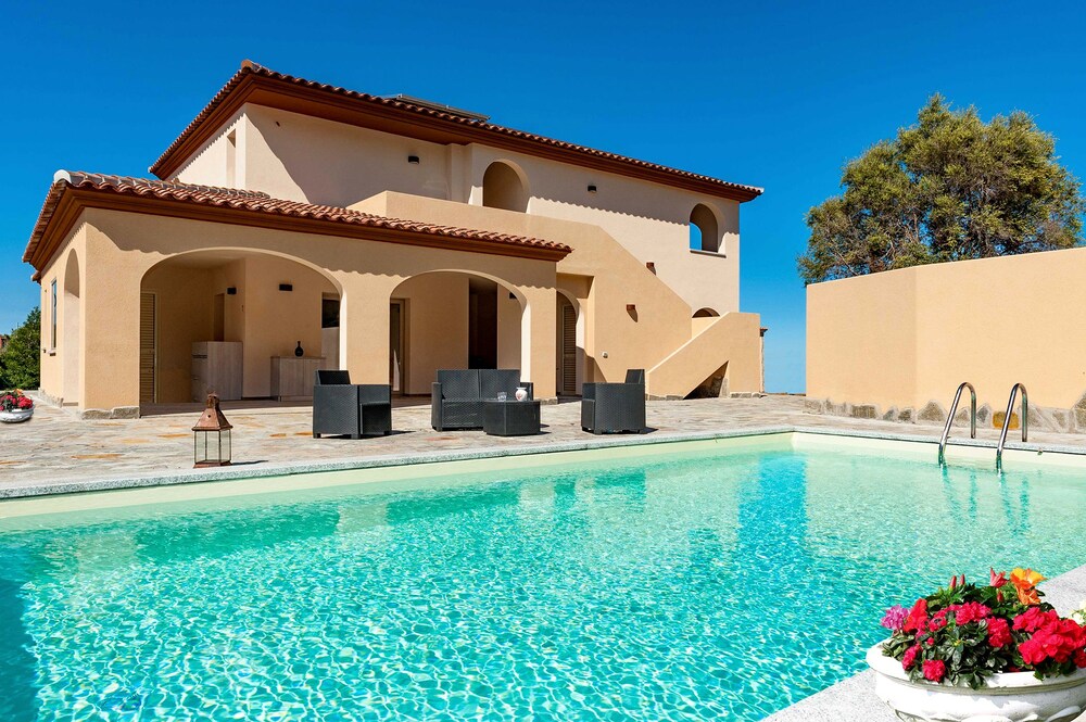 Photo - Molarotto camere con angolo cottura