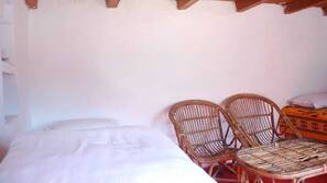 2 bedrooms