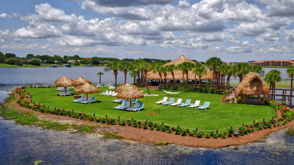 AMAZING STUDIO AT LAKES RESORT & SPA