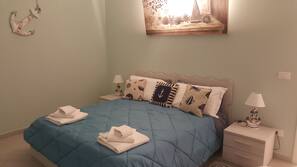 1 Schlafzimmer, Minibar, Zimmersafe, Schreibtisch