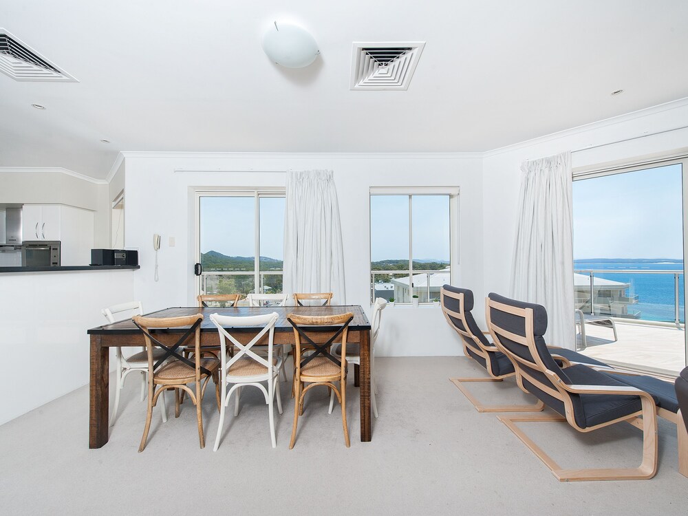 Shoal Bay Penthouse with Ocean Views and Resort Facilities
