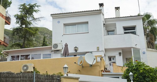 Hotels In Castelldefels Gunstig Buchen Ab 47 Expedia De