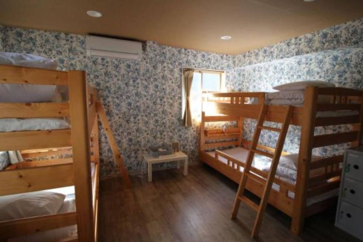 ゲストハウス 神戸三宮 女性限定 口コミ 部屋写真 料金 お得情報 エクスペディア