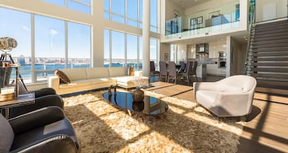 Simply Comfort. King's Wharf Apartments