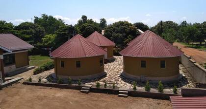 Kalalo Cottage Inn