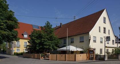 Neumaiers Hirsch Gasthof & Landhotel