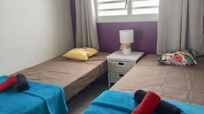 2 bedrooms, iron/ironing board, Internet, bed sheets