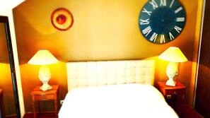 3 bedrooms, desk, free WiFi