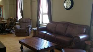 TV, DVD player, books, music library