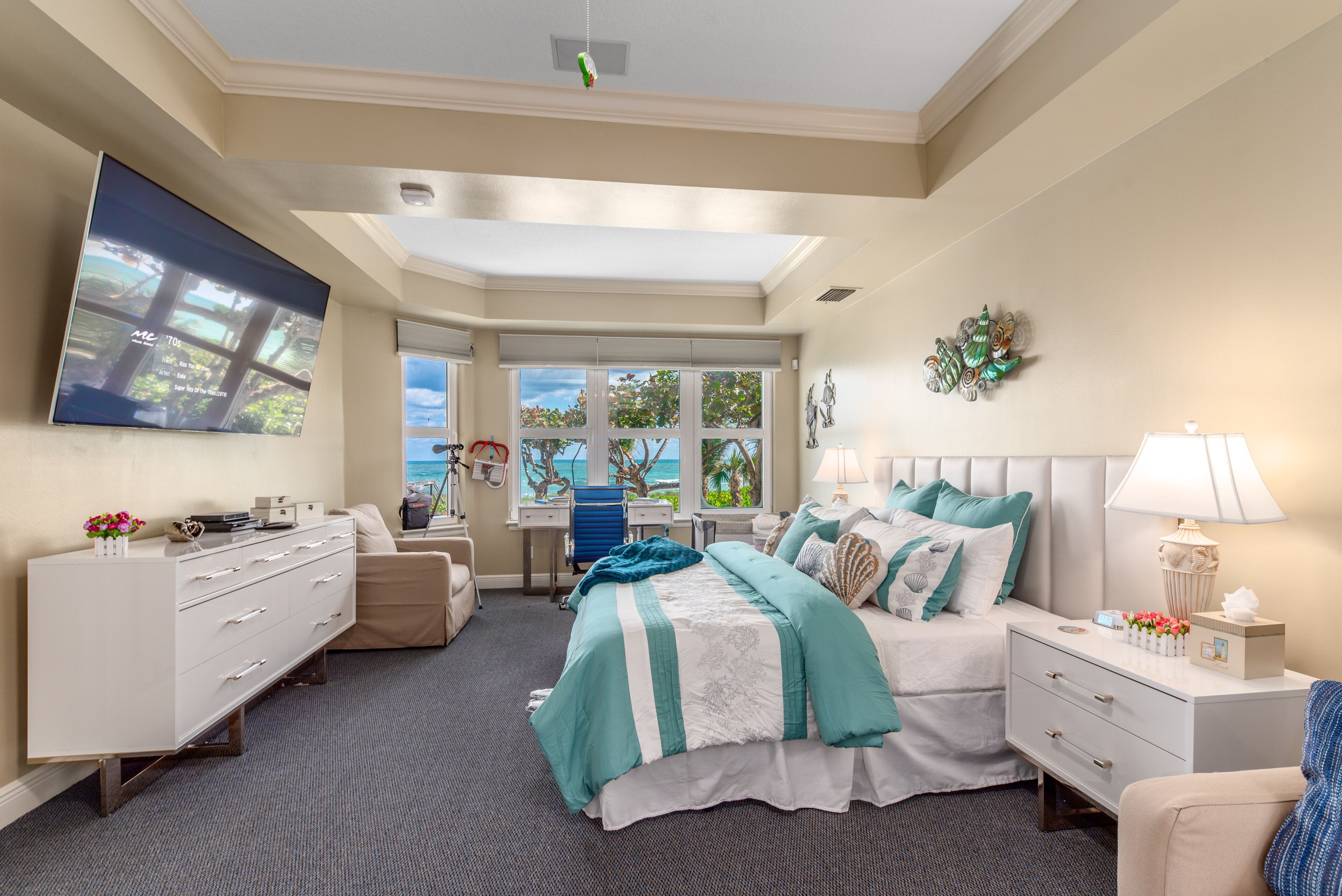 Chateau de la Mer:  Gated Fla Beach Estate w/ heated pool, hot tub, elevator. in Jensen Beach, United States