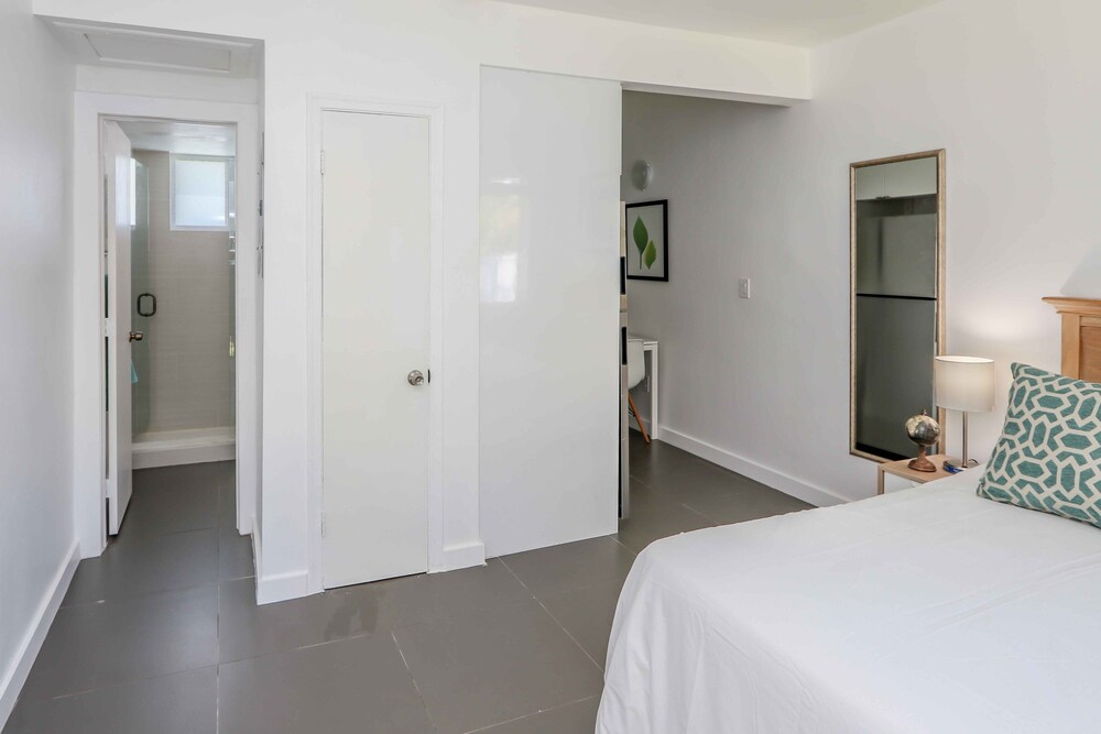 Miami Modern Studio in the Upper East-Side # 5