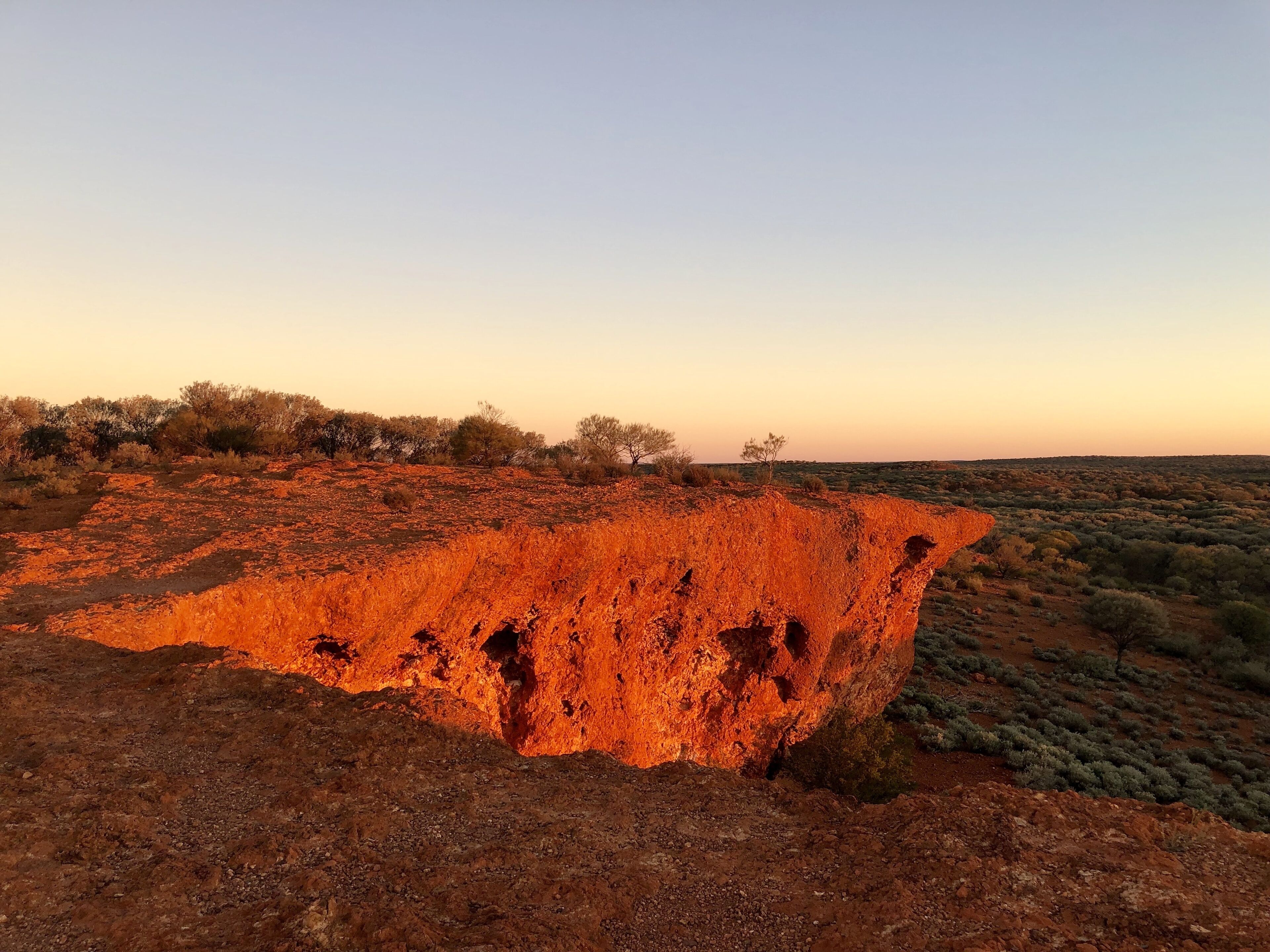 The Breakaway Sandstone- Short & Long Term Holiday Accommodation. Pets Welcome!